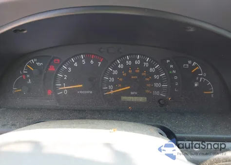 2001 Toyota Tundra Sr5 V8 z USA, uszkodzony, nr VIN 5TBRT34151S214752